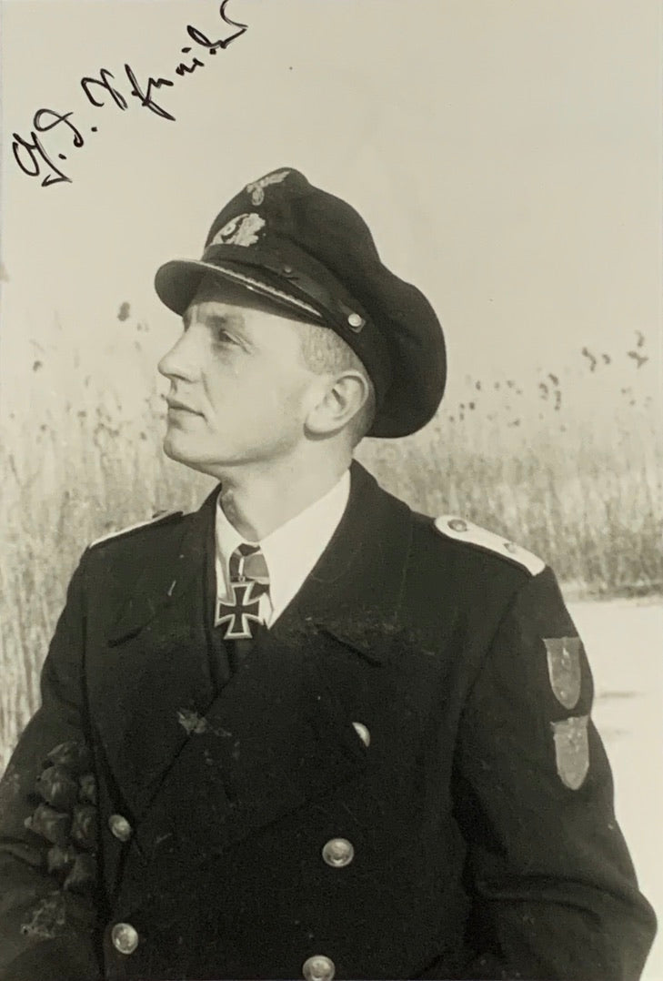 Gerd-Dietrich Schneider: Chef, 8. Artillerieträgerflottille, Hand Signed Photograph