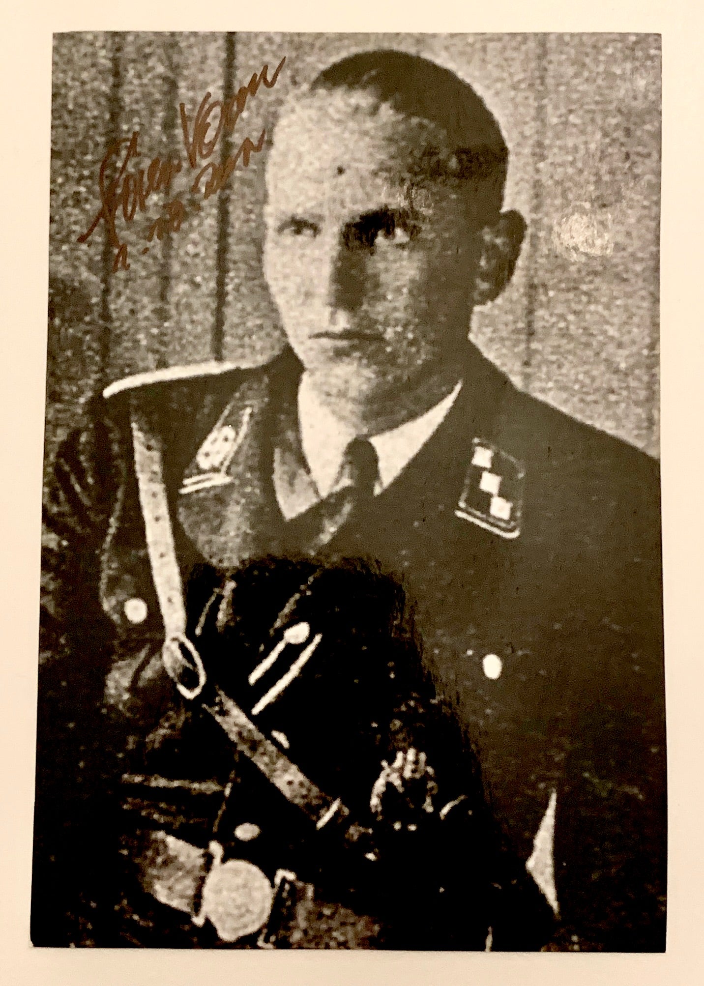 Soren Kam: Knight's Cross holder with the 5. SS-Pz. Div. Wiking. Hand signed photo