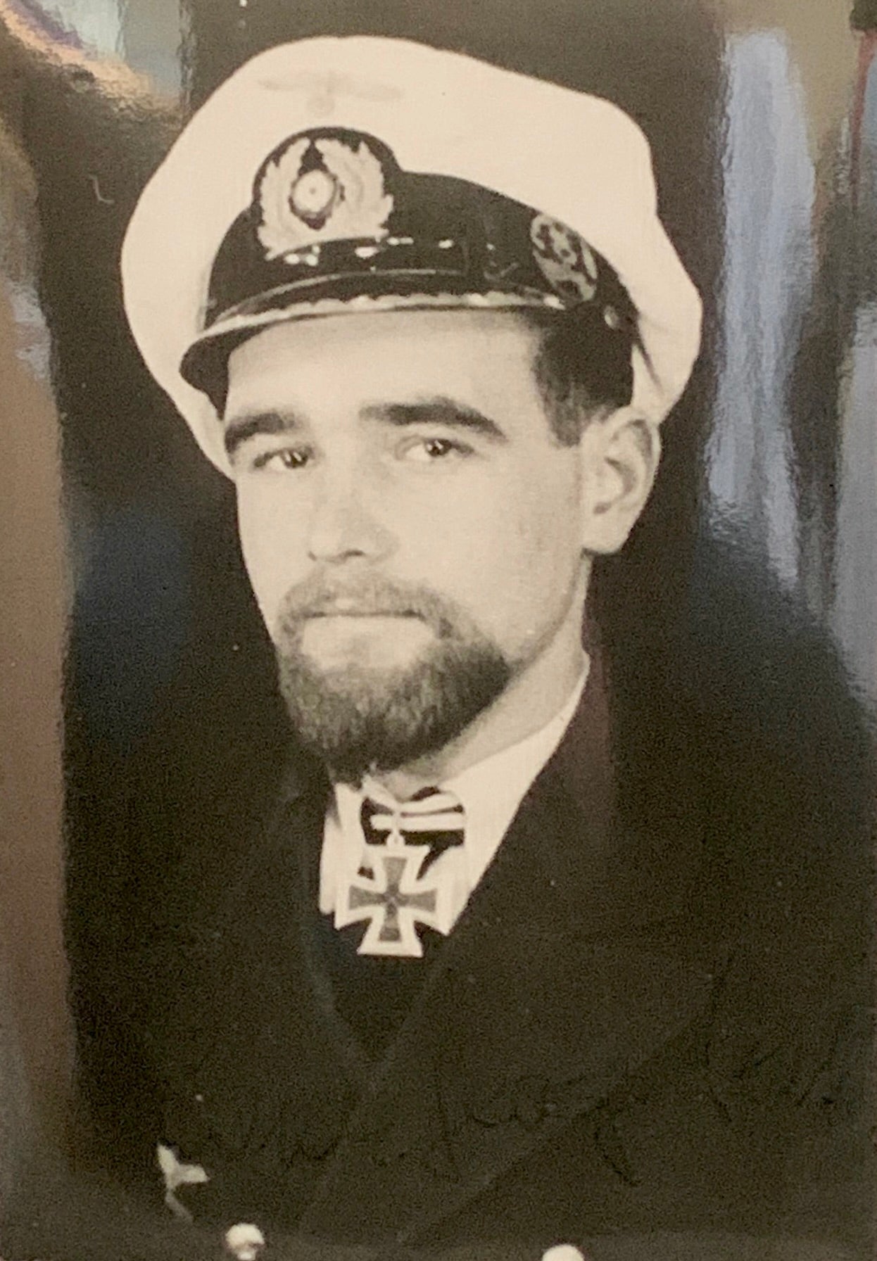 Hans-Georg hess: U-995 Hand Signed Photograph