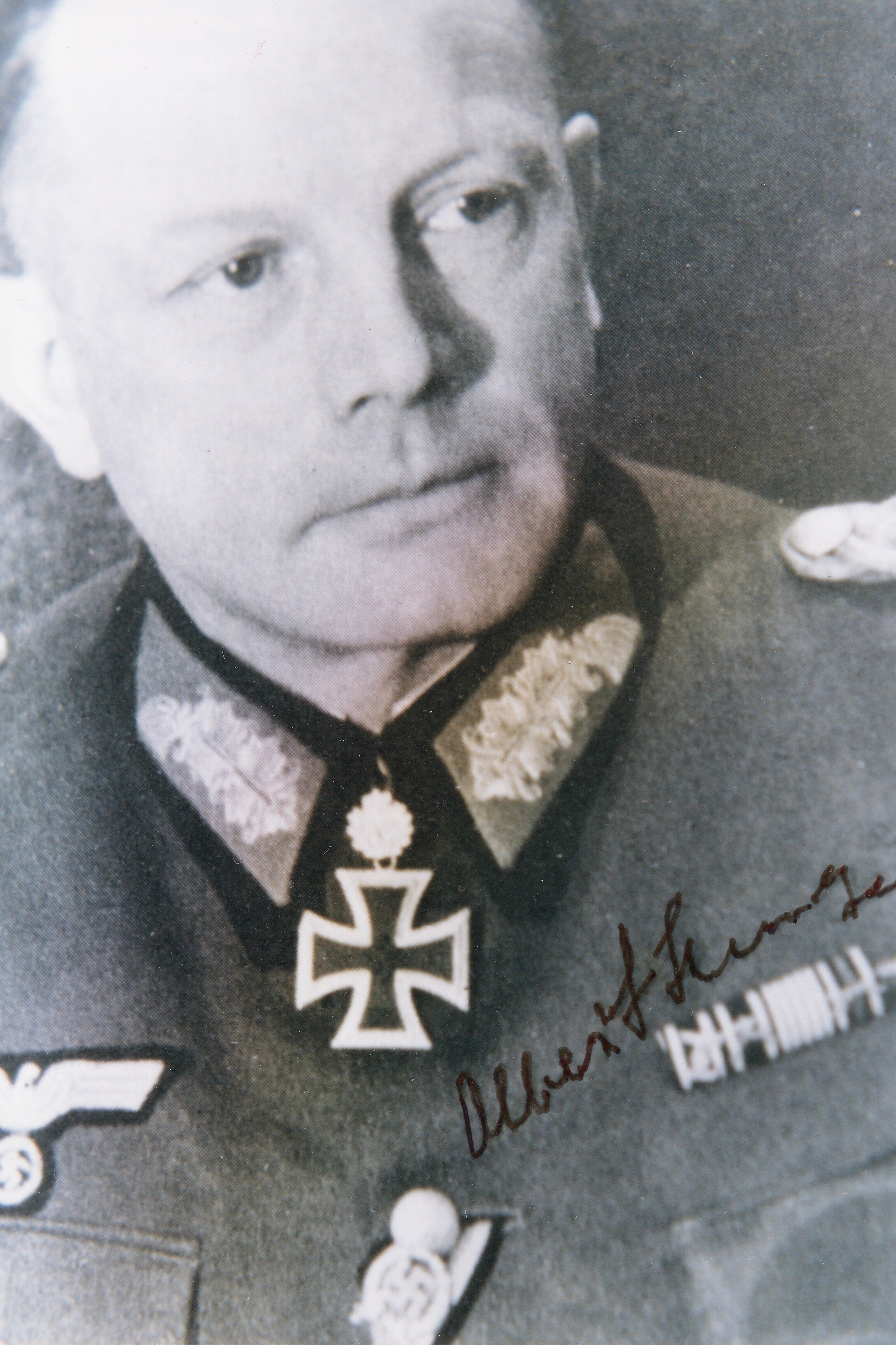 albert-henze-oakleaves-holder-with-the-panzergrenadier-regiment-110